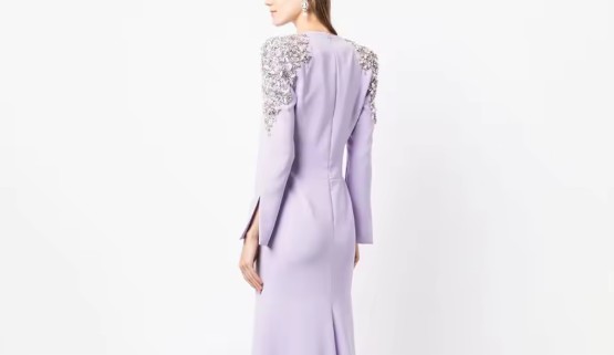 A-Linie Langarm Abendkleid Estella in Flieder mit Strass Applikationen