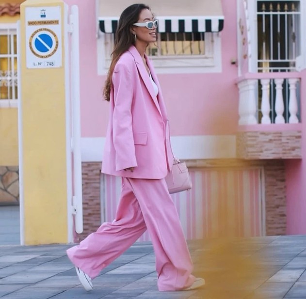  Damen Hosenanzug Erika Elegant in Rosa mit Reverskragen
