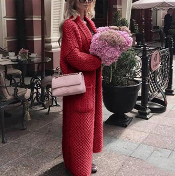 Damen Strickjacke Brietta Lang mit Taschen in Rot