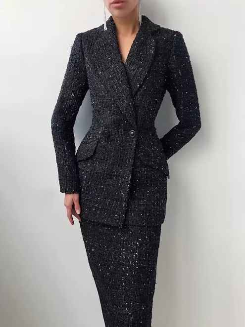 Eleganter Damen Tweed-Kostüm mit Blazer und Rock in Schwarz – Klassischer Business-Chic
