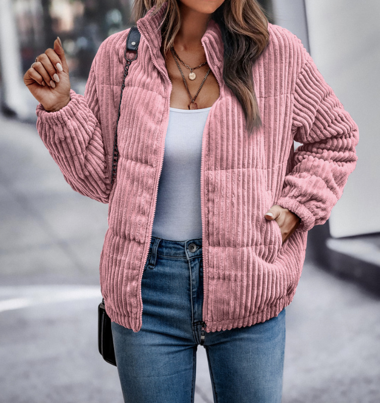 Kurze Cord Jacke mit Stehkragen in Rosa