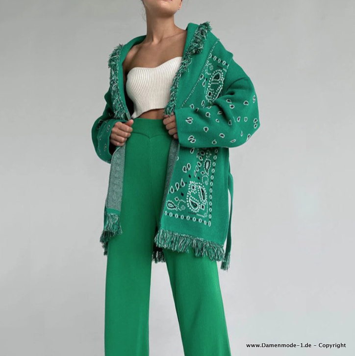Lange Damen Strickjacke mit Vintage Muster und  Paisley Gürtel in Grün