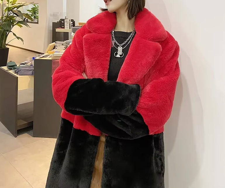 Langer Damen Plüsch Mantel in Kontrastfarben Schwarz Rot