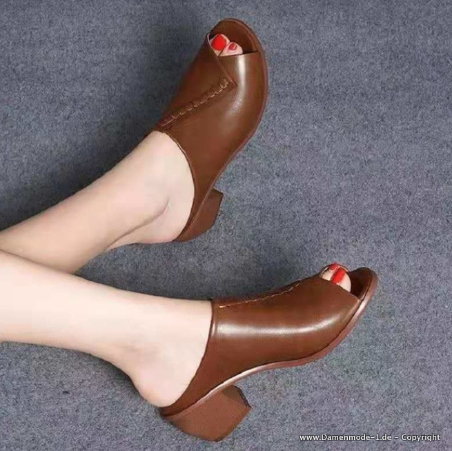 Leder Sommer Pantoletten Mules mit Block Absatz in Braun