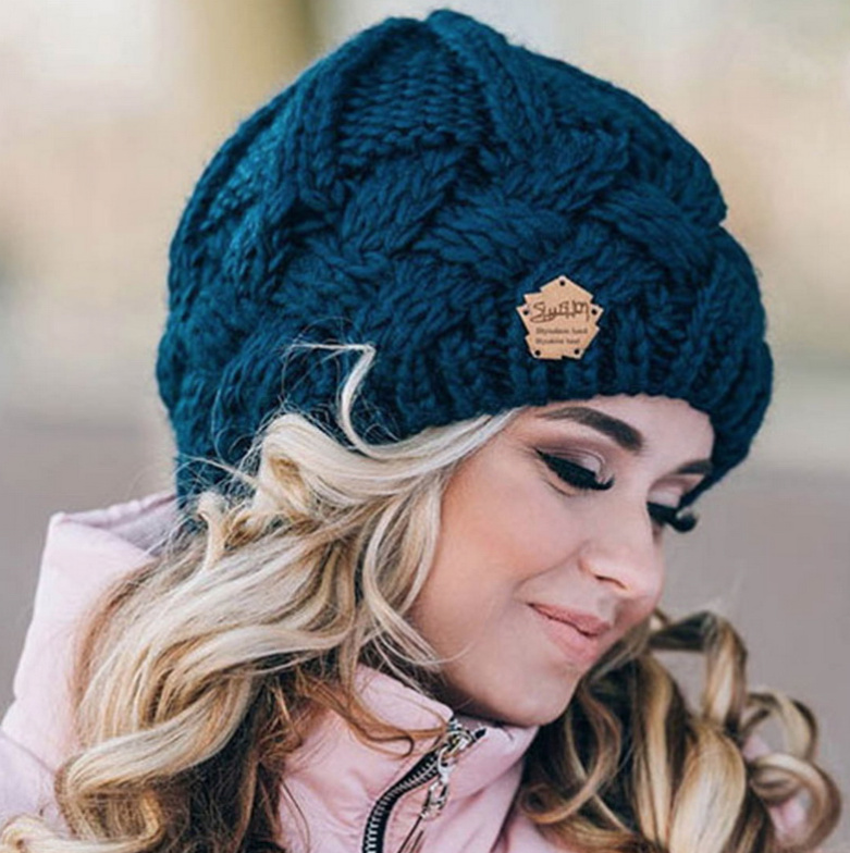 Warme Winter Mütze für Damen in Blau