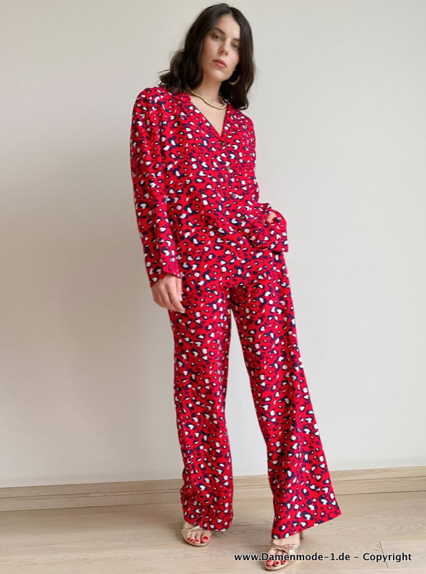 V Ausschnitt Langarm Schlafanzug Pyjama in Rot mit Muster