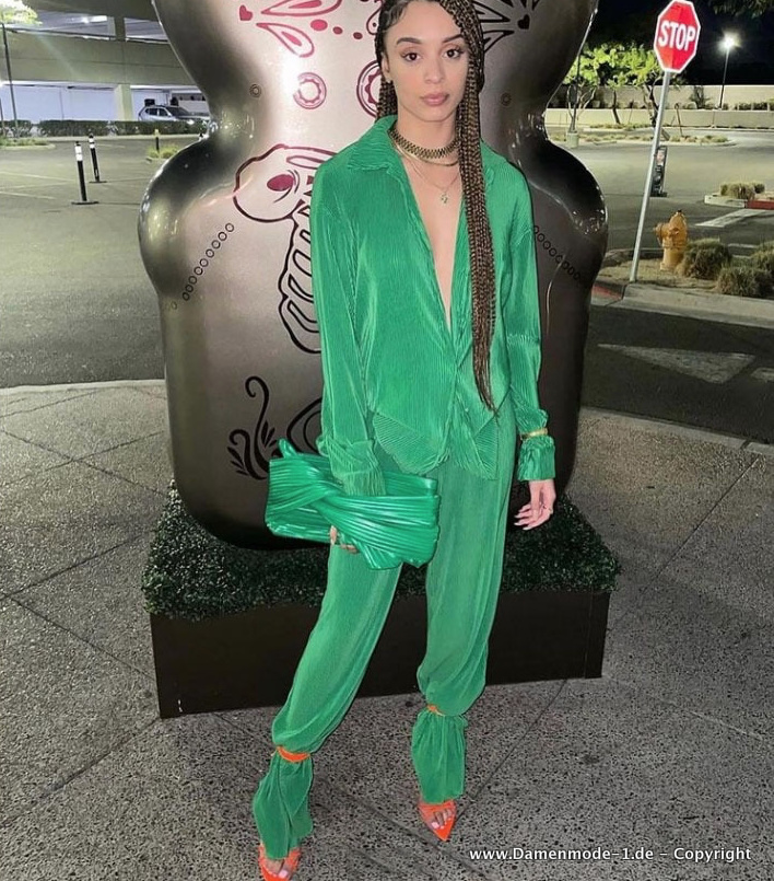 Damen Outfit Sweatsuit Bluse mit Hose im Set Grün