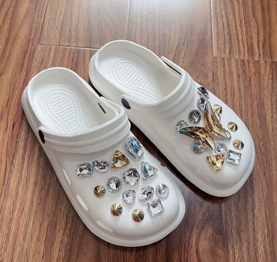 Strass Sommer Clogs Outdoor Schuhe für Damen in Weiß mit Schmetterling