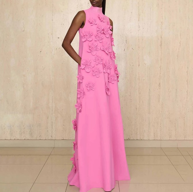 A Linie Maxi Kleid Enrike Elegant mit 3D Blumen in Rosa