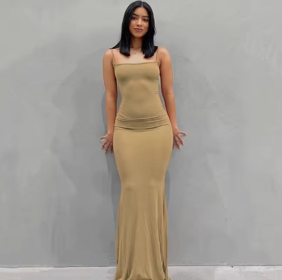 Spaghettiträger Bleistift Sommerkleid Lang in Khaki
