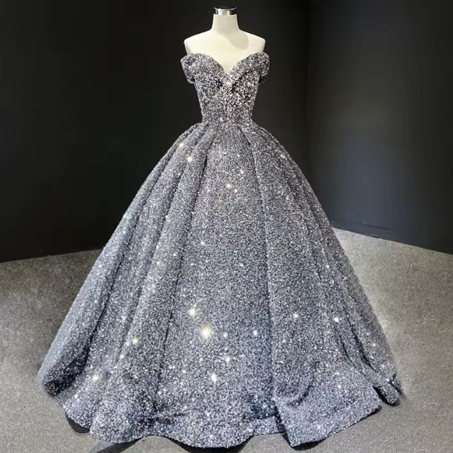 Schulterfreies Glitzer Ballkleid Eluana in Silber